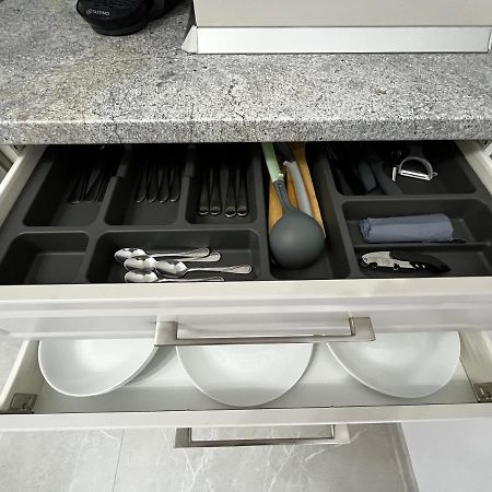 Apartament Modern Cu O Camera Lägenhet Timişoara Exteriör bild