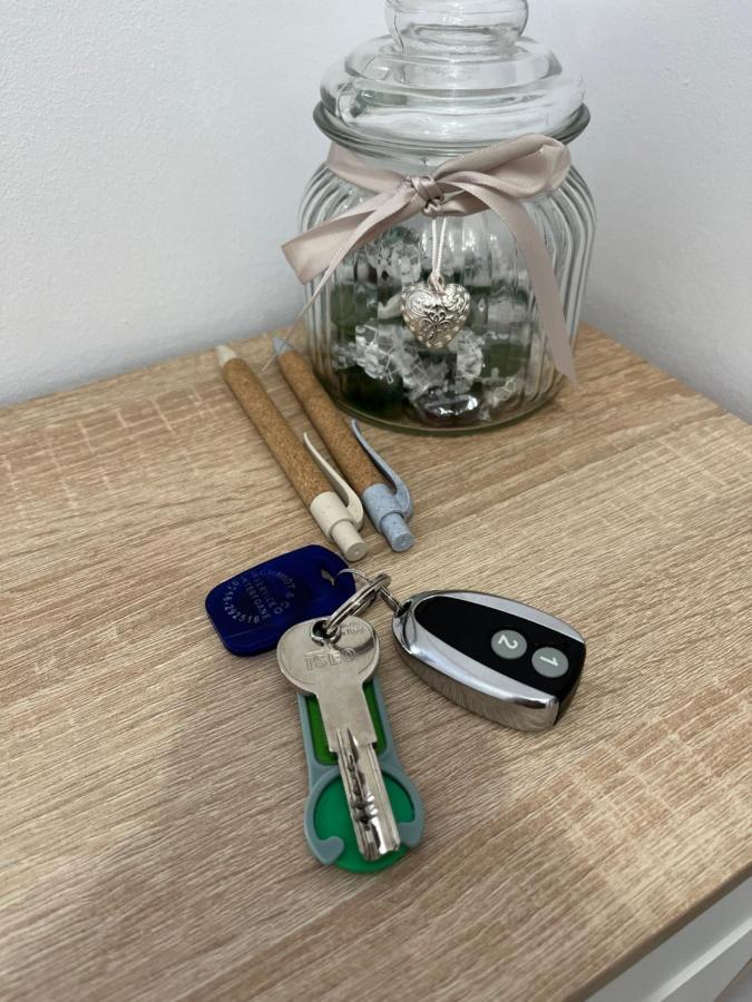 Apartament Modern Cu O Camera Lägenhet Timişoara Exteriör bild